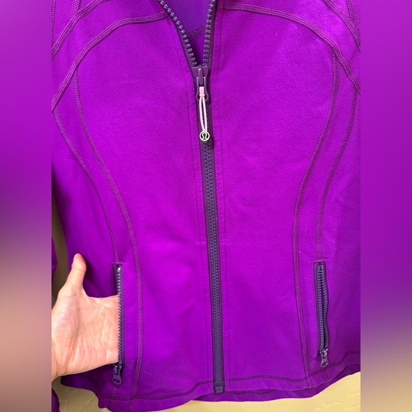 Lululemon Define Jacket - Picture 4 of 6